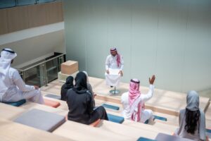 أهم 5 دبلومات مهنية معتمدة تفتح لك أبواب سوق العمل